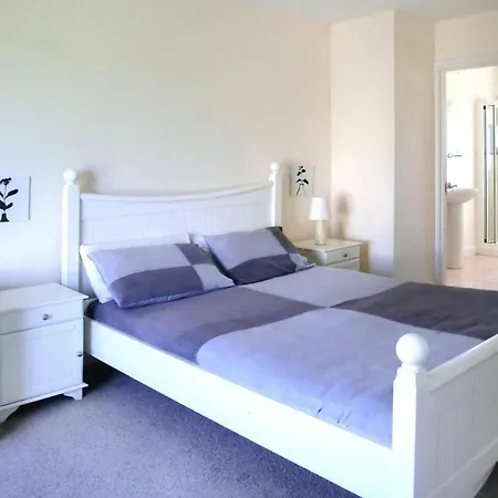 Semi Detached Houses Glor Na Farraig Knightstown Eir03040 Lyb 킬라니